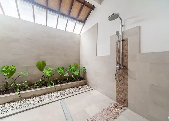 Villa Paradise *